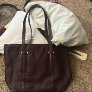 Elegant Brown Leather Tote Bag